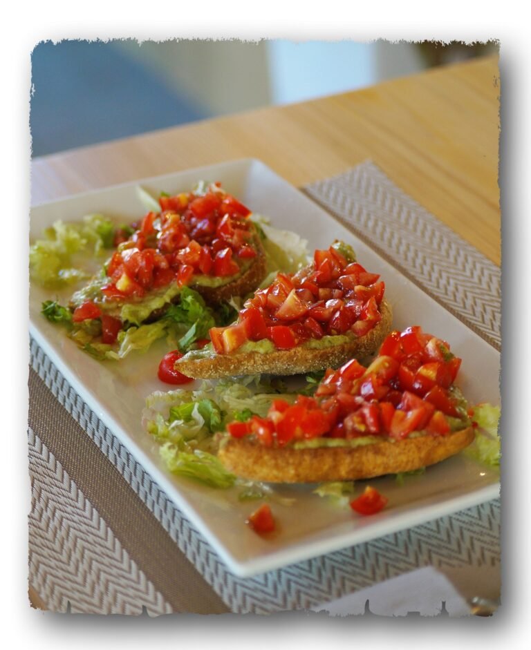 Bruschetta with tomato